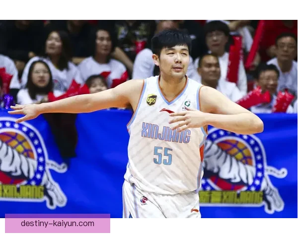 达尼洛合同到期动态引发市场关注，未来去向成谜